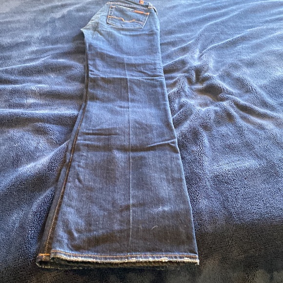 New never tried on 7s jeans - Picture 2 of 7